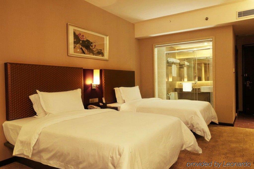 Oriental Shine Hotel Шеньчжень Номер фото